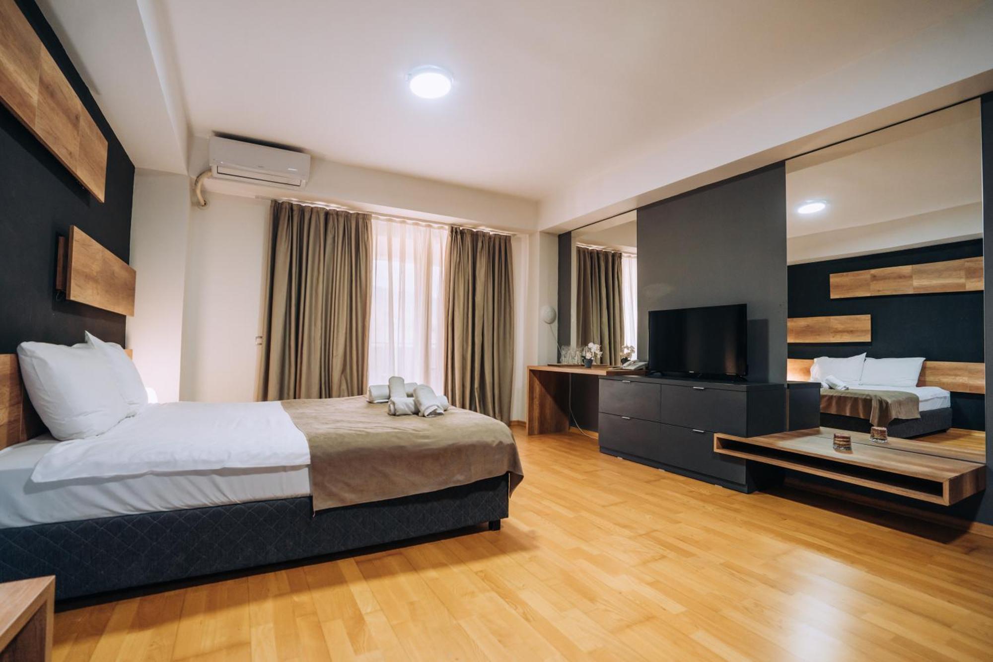 Park Golden View Hotel Casino Ohrid Bagian luar foto