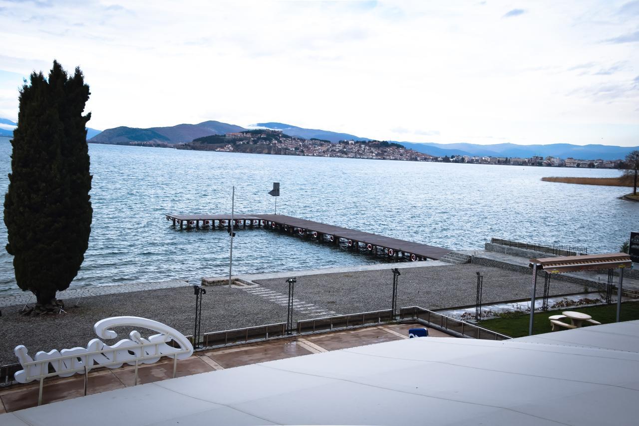 Park Golden View Hotel Casino Ohrid Bagian luar foto